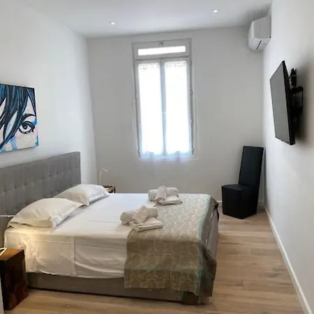 M.m.r. Au Coeur De La Vie Cannoise Appartamento